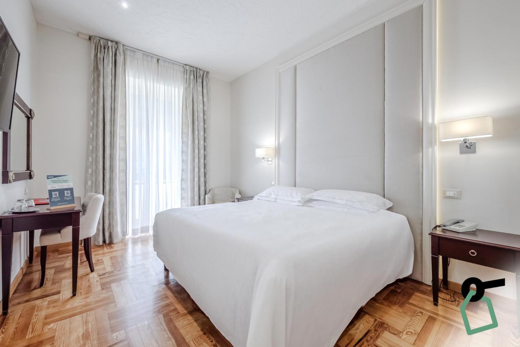 Hotiday Room Collection - Mediterranee Alassio Eksteriør billede
