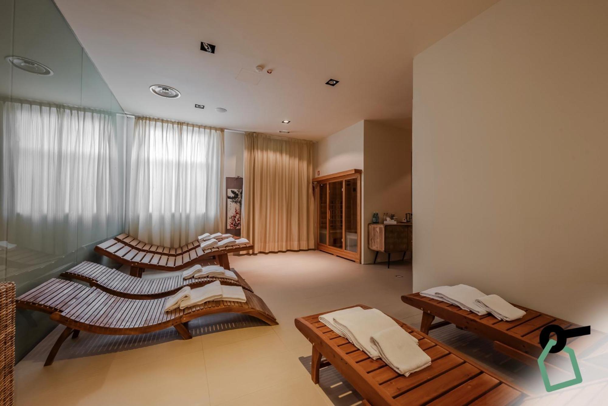 Hotiday Room Collection - Mediterranee Alassio Eksteriør billede